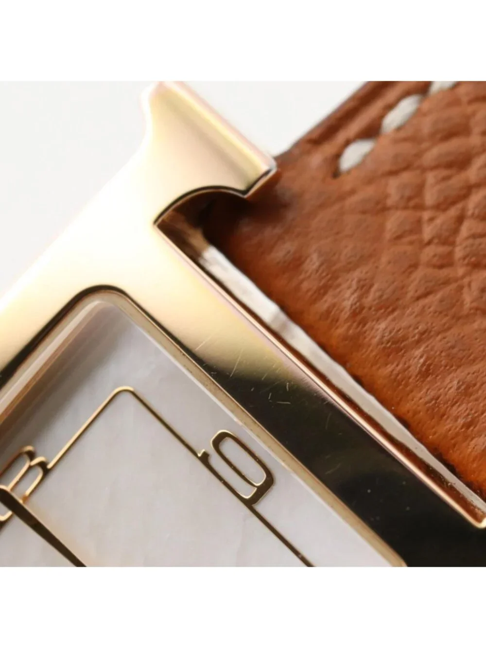 Hermes slight signs